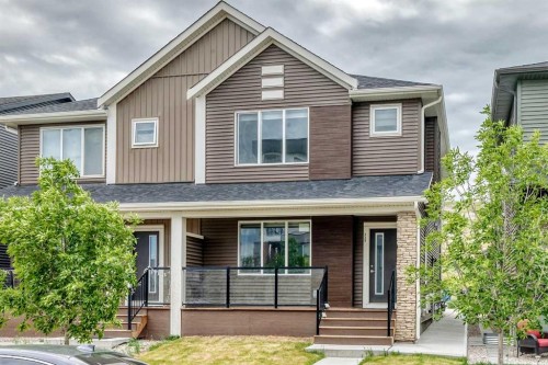 339 Wolf Creek Way Se, Calgary, AB 