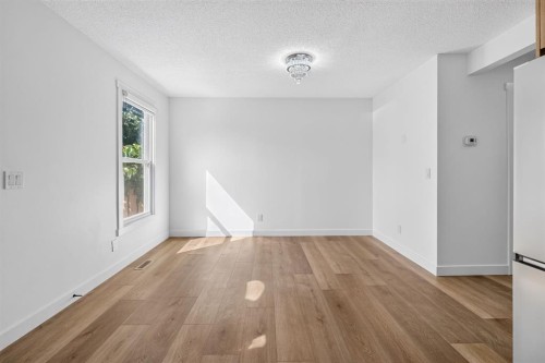 287 Pensville Close Se, Calgary, AB 