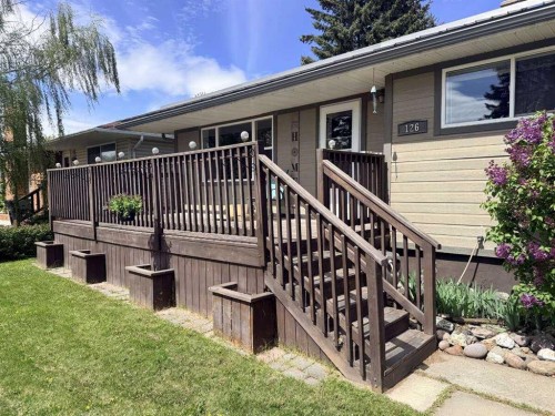 126 Douglas Drive, Hinton, AB 