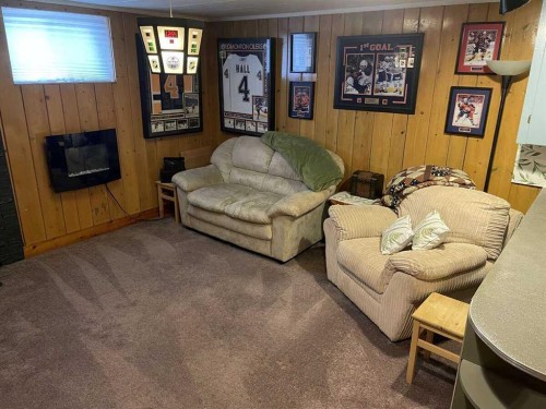 126 Douglas Drive, Hinton, AB 