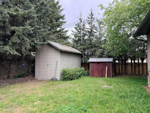 126 Douglas Drive, Hinton, AB 