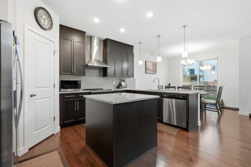 37 Nolanhurst Crescent Nw, Calgary, AB 