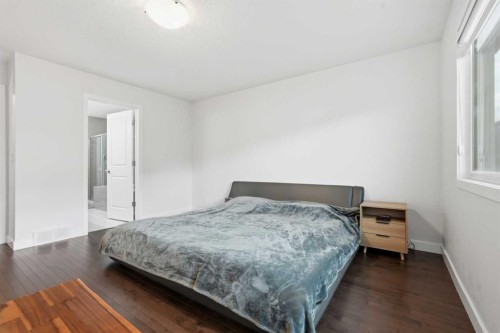 37 Nolanhurst Crescent Nw, Calgary, AB 