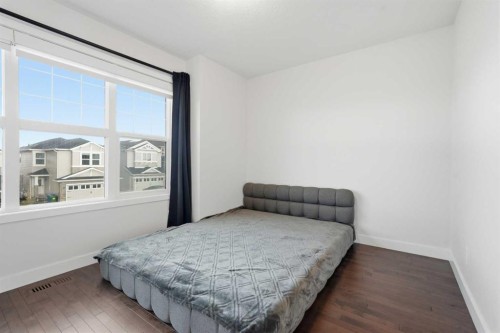 37 Nolanhurst Crescent Nw, Calgary, AB 
