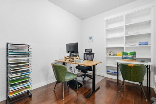 37 Nolanhurst Crescent Nw, Calgary, AB 