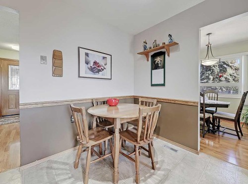 728 Parkvalley Road Se, Calgary, AB 