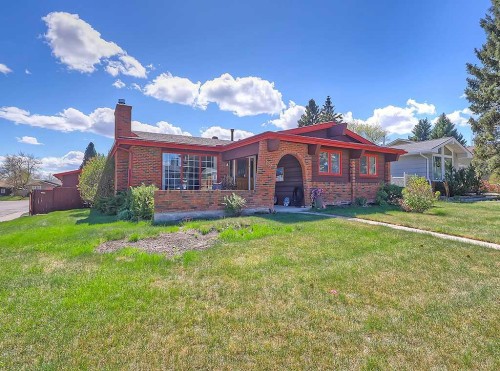 728 Parkvalley Road Se, Calgary, AB 