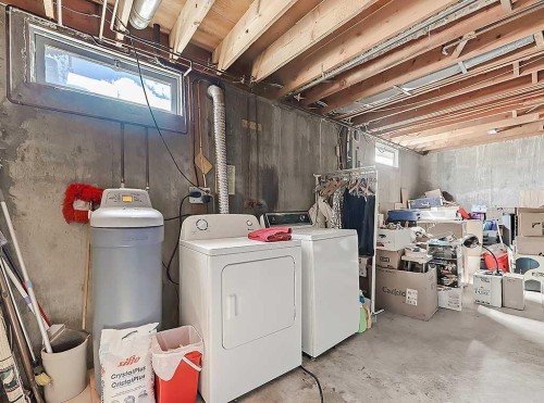 728 Parkvalley Road Se, Calgary, AB 