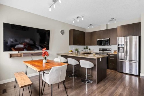 121-300 Marina Drive, Chestermere, AB - Indoor Photo Showing Other Room