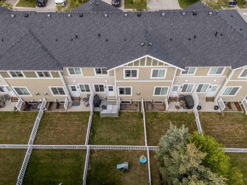 121-300 Marina Drive, Chestermere, AB - Outdoor