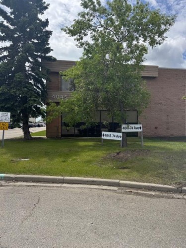 9-4045 74 Avenue Se, Calgary, AB 