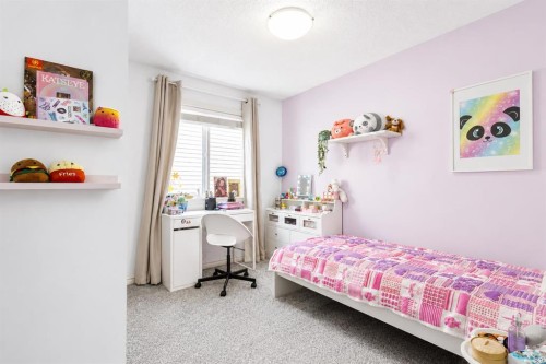 821 Auburn Bay Boulevard Se, Calgary, AB - Indoor Photo Showing Bedroom