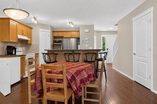 28 Sage Bank Link Nw, Calgary, AB 