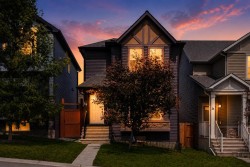 28 Sage Bank Link NW Calgary, AB T3R 0J8