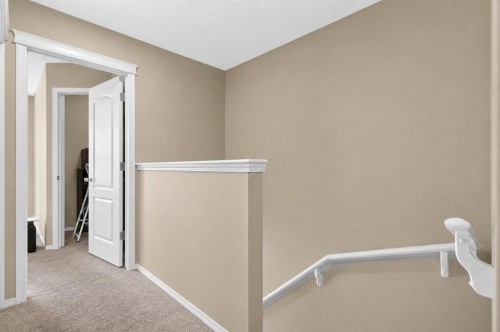 28 Sage Bank Link Nw, Calgary, AB 
