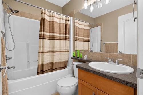28 Sage Bank Link Nw, Calgary, AB 