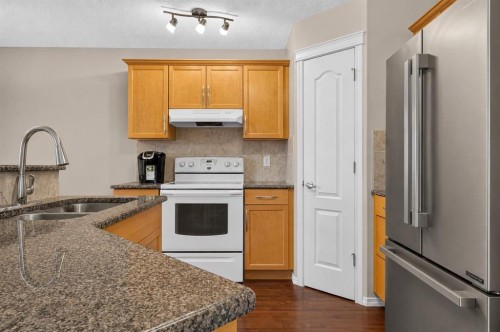 28 Sage Bank Link Nw, Calgary, AB 