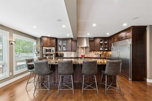 41 Sidon Crescent Sw, Calgary, AB 