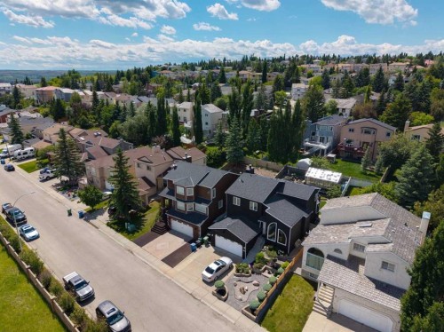 41 Sidon Crescent Sw, Calgary, AB 