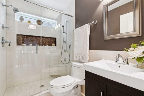 41 Sidon Crescent Sw, Calgary, AB 