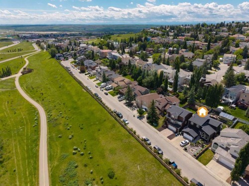 41 Sidon Crescent Sw, Calgary, AB 
