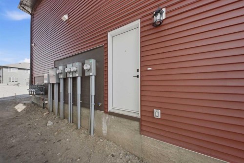 418 Belvedere Boulevard Se, Calgary, AB 
