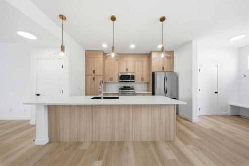 418 Belvedere Boulevard Se, Calgary, AB 
