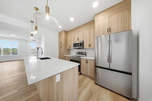 418 Belvedere Boulevard Se, Calgary, AB 
