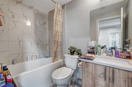 349 Corner Meadows Way Ne, Calgary, AB 