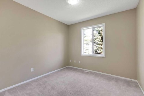 155 Citadel Meadow Gardens Nw, Calgary, AB - Indoor Photo Showing Other Room