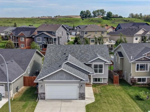 83 Valarosa Drive, Didsbury, AB 