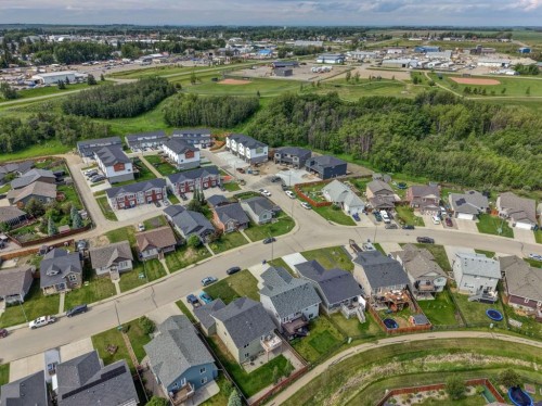 83 Valarosa Drive, Didsbury, AB 
