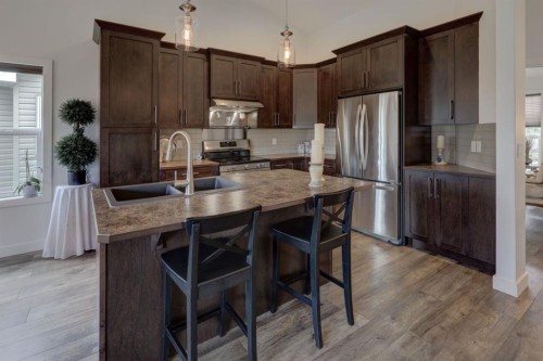 83 Valarosa Drive, Didsbury, AB 