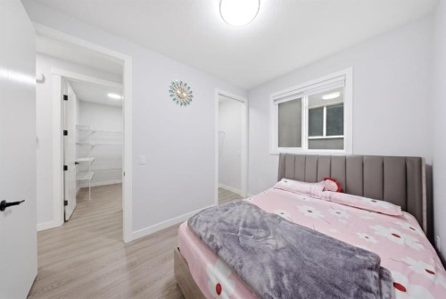82 Waterford Crescent, Chestermere, AB 