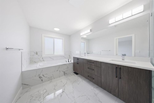 82 Waterford Crescent, Chestermere, AB 