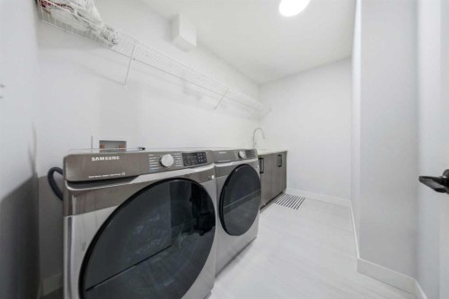 82 Waterford Crescent, Chestermere, AB 