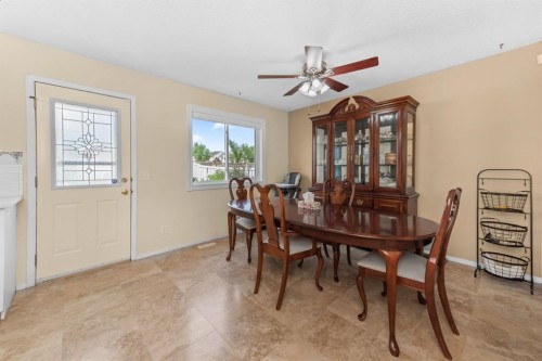 131 Coral Springs Circle Ne, Calgary, AB 