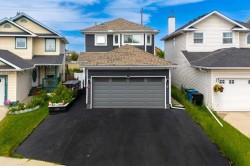 131 Coral Springs Circle NE Calgary, AB T3J 3P5