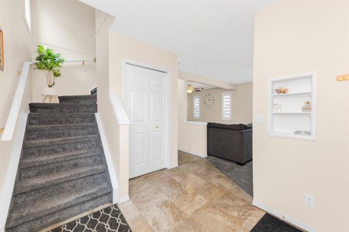 131 Coral Springs Circle Ne, Calgary, AB 