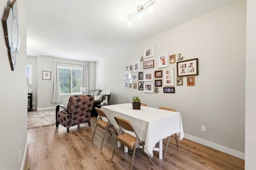 43-300 Marina Drive, Chestermere, AB - Indoor Photo Showing Dining Room