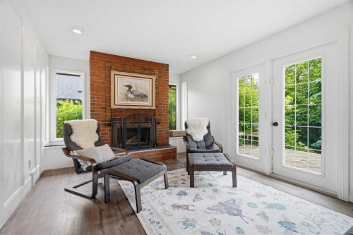 527 Deer Side Place Se, Calgary, AB 