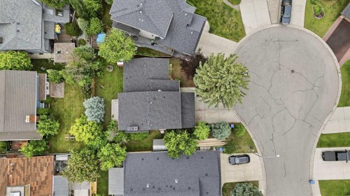 527 Deer Side Place Se, Calgary, AB 