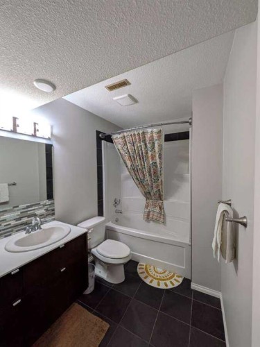 292 Lancaster Drive, Red Deer, AB 