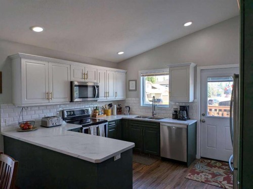 292 Lancaster Drive, Red Deer, AB 