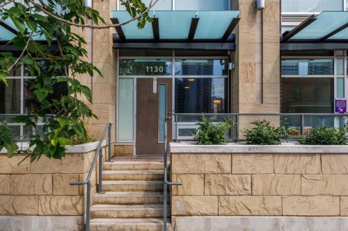 1130 3 Street Se, Calgary, AB - Outdoor