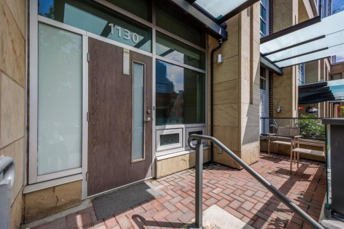 1130 3 Street Se, Calgary, AB - Outdoor With Exterior
