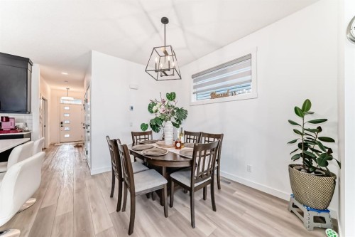 132 Setonstone Gardens Se, Calgary, AB 