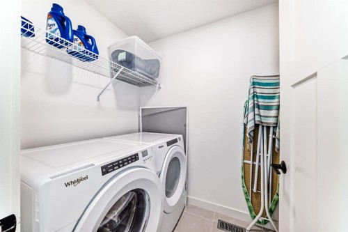 132 Setonstone Gardens Se, Calgary, AB 