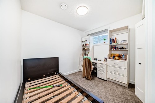 132 Setonstone Gardens Se, Calgary, AB 