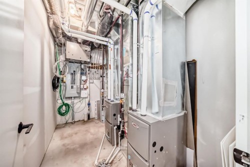 132 Setonstone Gardens Se, Calgary, AB 